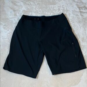 Columbia Women’s Black Omni-Shield Performance Athletic Hiking Shorts SZ Large